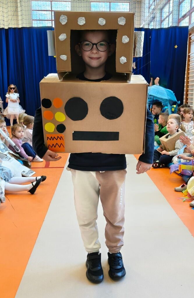 EKOLOGICZNY POKAZ MODY