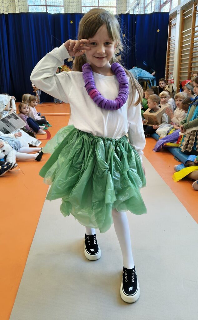 EKOLOGICZNY POKAZ MODY