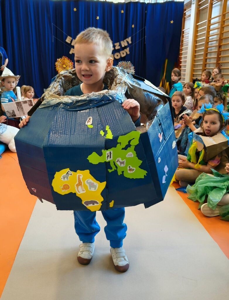 EKOLOGICZNY POKAZ MODY