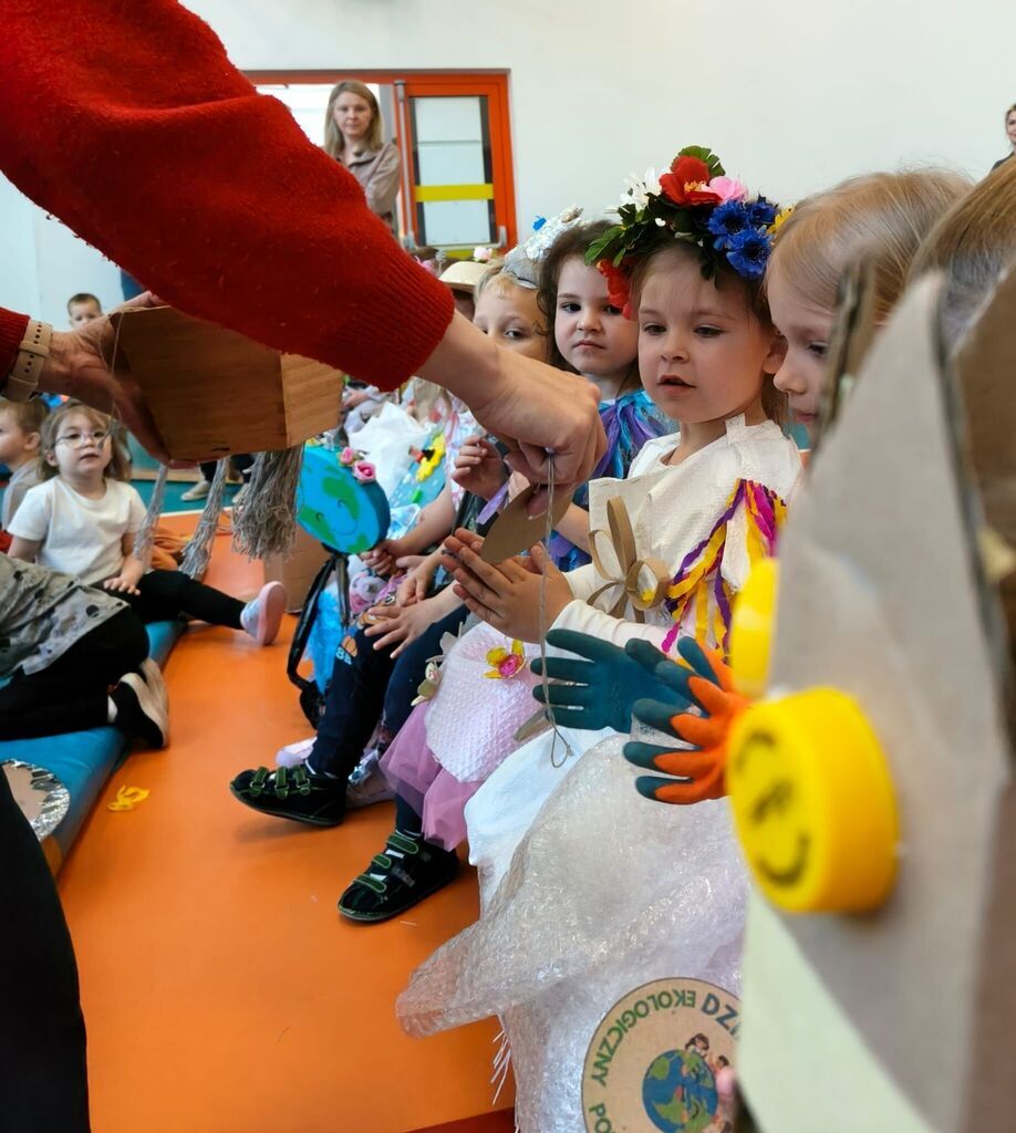 EKOLOGICZNY POKAZ MODY