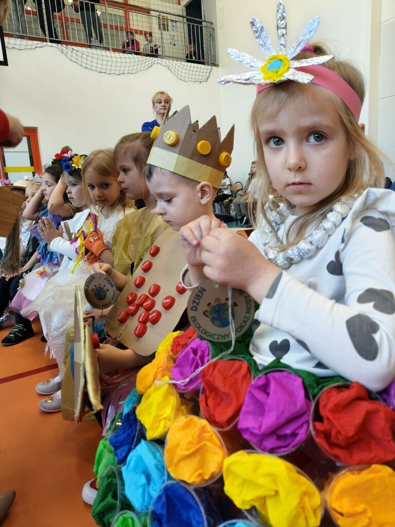 EKOLOGICZNY POKAZ MODY