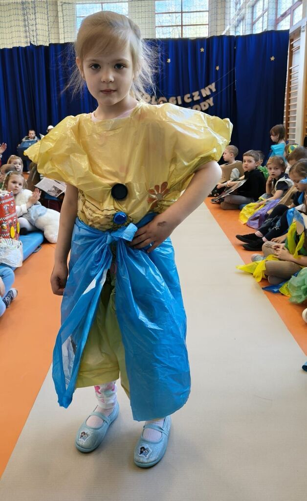 EKOLOGICZNY POKAZ MODY