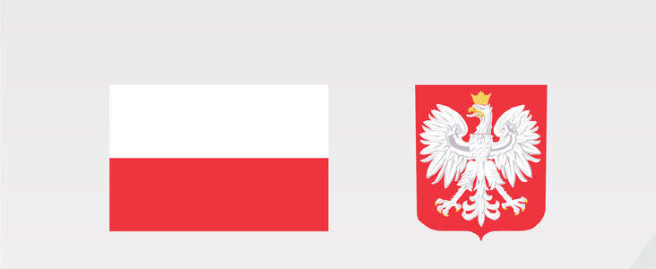 Ilustracja przedstawiająca flagę Polski z lewej strony i herb Polski po prawej. Flaga składa się z dwóch poziomych pasów, białego i czerwonego, a herb to biały orzeł w koronie na czerwonym tle.