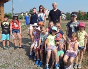 Wakacyjnie w Miejskiej Bibliotece Publicznej w Filii Rycice