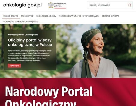 Strona internetowa Narodowego Portalu Onkologicznego z widocznym nagłówkiem i obrazem kobiety w chustce. Nagłówek: "Oficjalny portal wiedzy onkologicznej w Polsce". Link do strony: www.onkologia.pacjent.gov.pl.