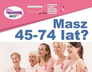Plakat informujący o bezpłatnej mammografii dla kobiet w wieku 45-74 lata. Grupa uśmiechniętych kobiet, różowe wstążki. Szczegóły wydarzenia: 24.10.2025, Dęblin. Telefon kontaktowy i strona internetowa programu NFZ.