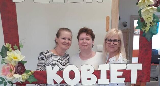 Dzień Kobiet w Środowiskowym Domu Samopomocy w Trzebuniu
