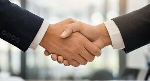 ⚽️✅W dniu 5 maja 2026 roku została podpisana umowa na realizację zadania pn. „Modernizacja boiska ORLIK wraz z uzupełnieniem kompleksu o dodatkowe elementy sportowe w miejscowości Dziemiany”.