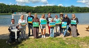 🎨🌿 Malowanie w plenerze nad Jeziorem Rzuno! 🌊🖌️