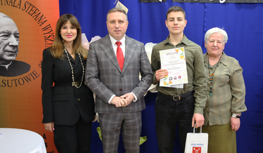 VI EDYCJA GMINNEGO KONKURSU RECYTATORSKIEGO
“POEZJA JEST DOBRA NA WSZYSTKO”