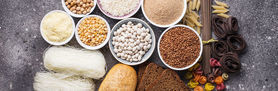 Grafika przedstawia suche produkty żywnościowe: mąki, kasze, makrony