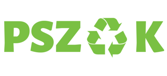 Logo przedstawiające zielone litery "PSZOK" z symbolem recyklingu, składającym się z trzech zielonych strzałek, wplecionym w literę "O".