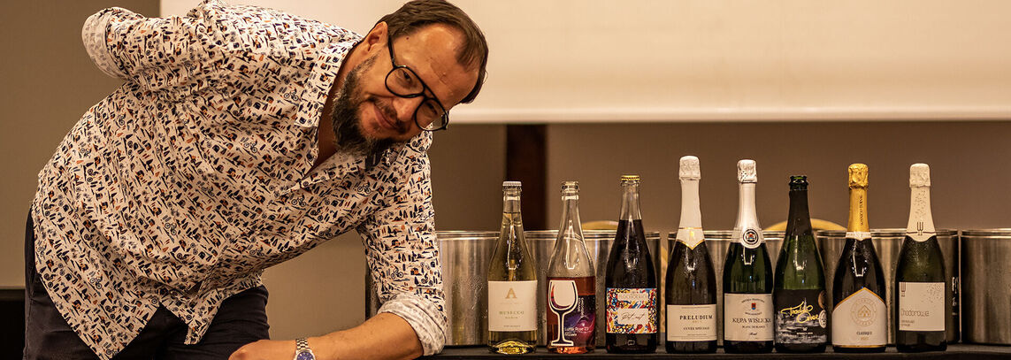 Panele dyskusyjne podczas III Kazimierskiego Festiwalu Wina...