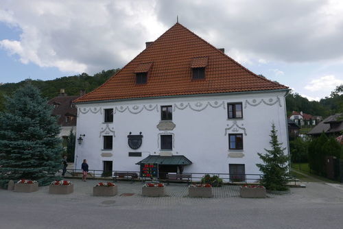 Spichlerz „Pod Wianuszkami” w Kazimierzu Dolnym