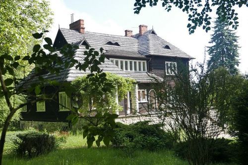 DOM KUNCEWICZÓW