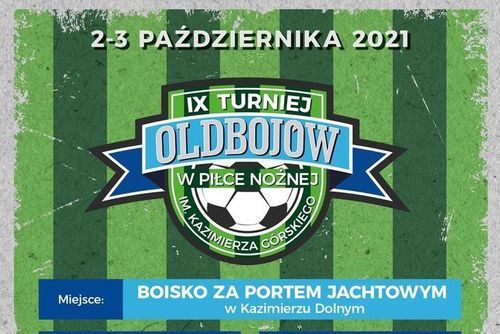 Fragment plakatu z napisem: 2-3 października Turniej Oldbojów w Piłce Nożnej IX Memoriał im. Kazimierza Górskiego