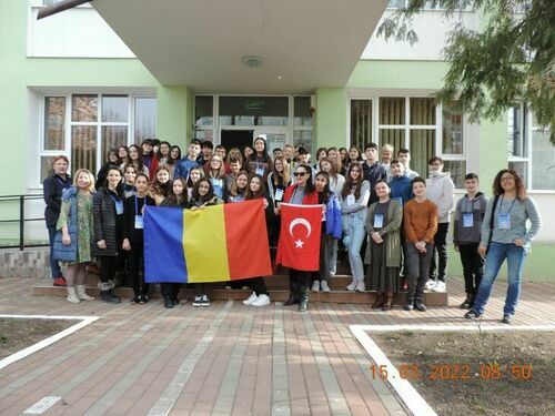 Zdjęcie grupowe uczestniókw programu Erasmus +