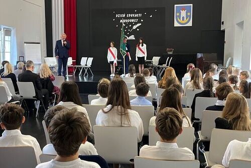 Dzień Edukacji Narodowej – Nagrody Burmistrza Kazimierza Dolnego dla nauczycieli