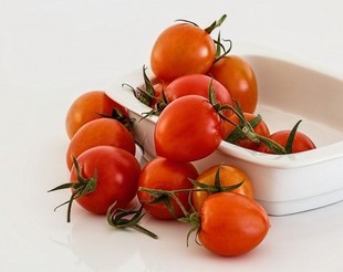 Kwaszone pomidory z kminkiem