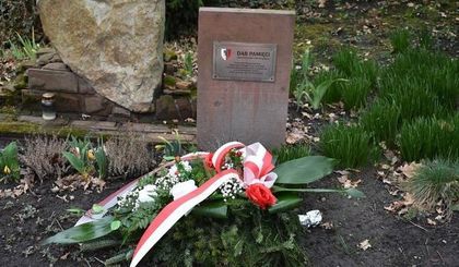 Uroczystości związane z rocznicą zbrodni katyńskiej i tragedii smoleńskiej w Krasnymstawie