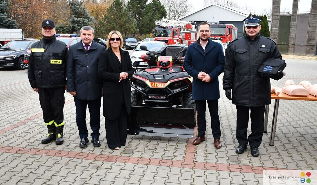 Przekazanie quada i defibrylatora dla OSP Krasnystaw