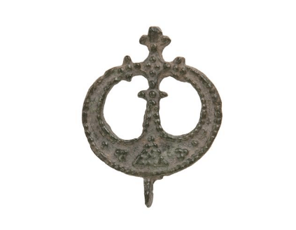 Amulet - lunulla z brązu