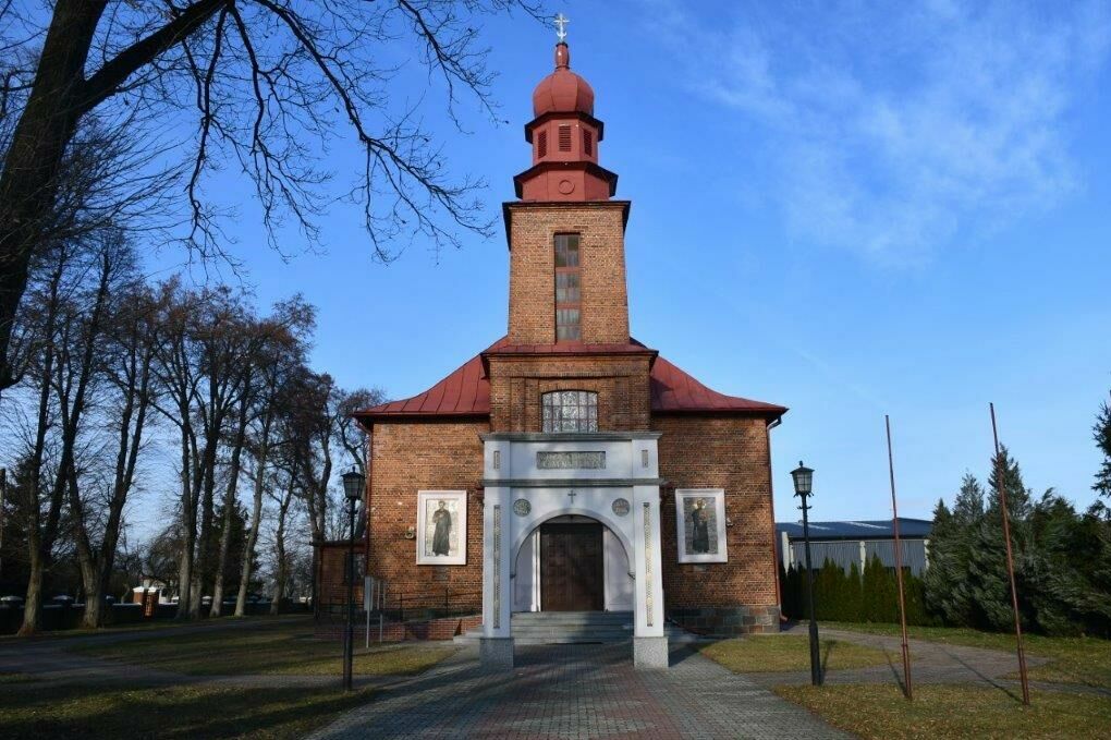 1 280 000,00 zł na Renowację Zabytkowych Kompleksów Kościelnych w Gminie Niedźwiada
