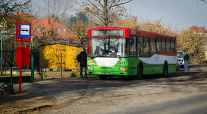 Autobus linii 44 kursuje teraz do Jakubowic Konińskich