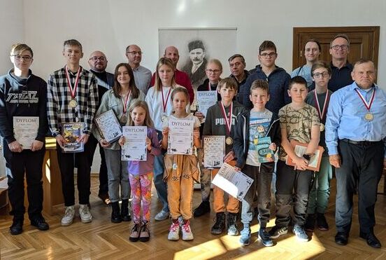 Turniej Szachowy o Puchar Dyrektora Biblioteki Publicznej im. Stefana Janasa w Opocznie