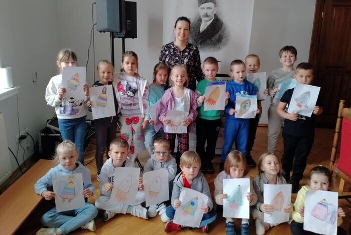 Spotkanie z książką i wyobraźnią – kreatywne warsztaty w bibliotece