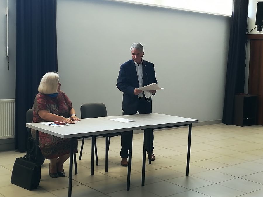 Przeciw przemocy i patologii