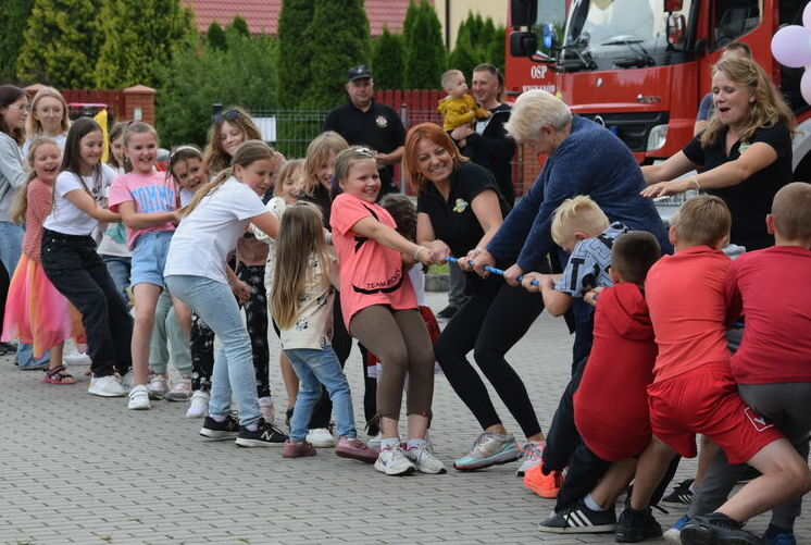 Rodzinnie i piknikowo w Karwicach