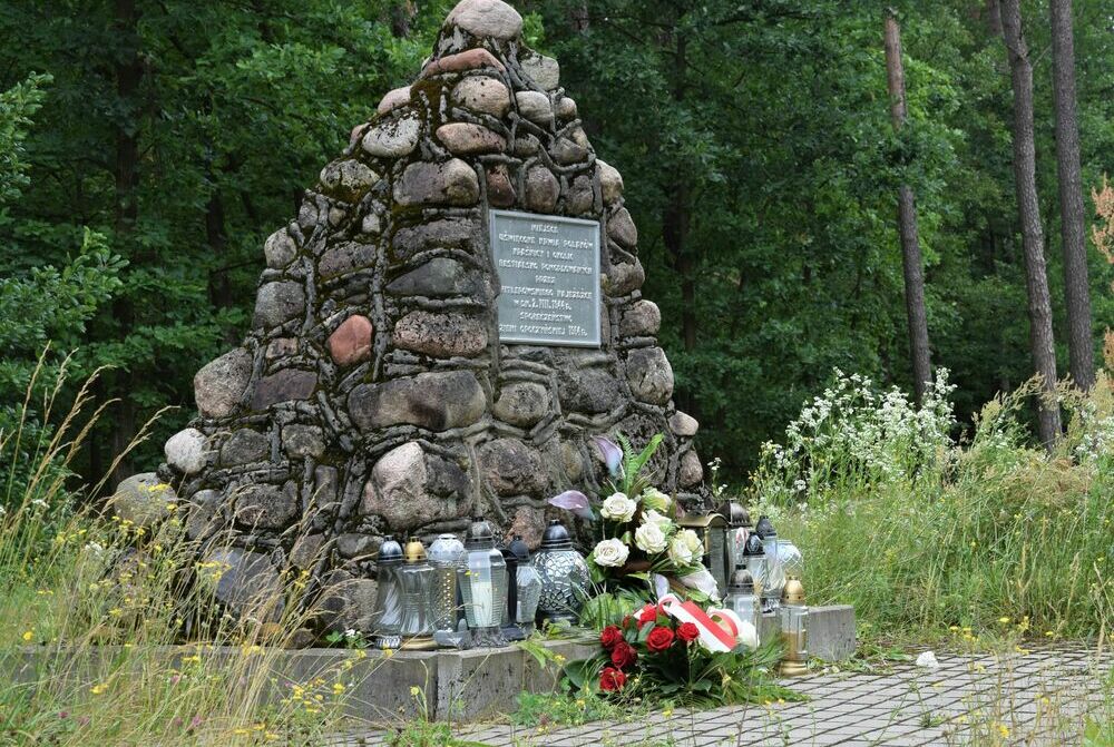 12 lipca - Dzień Walki i Męczeństwa Wsi Polskiej