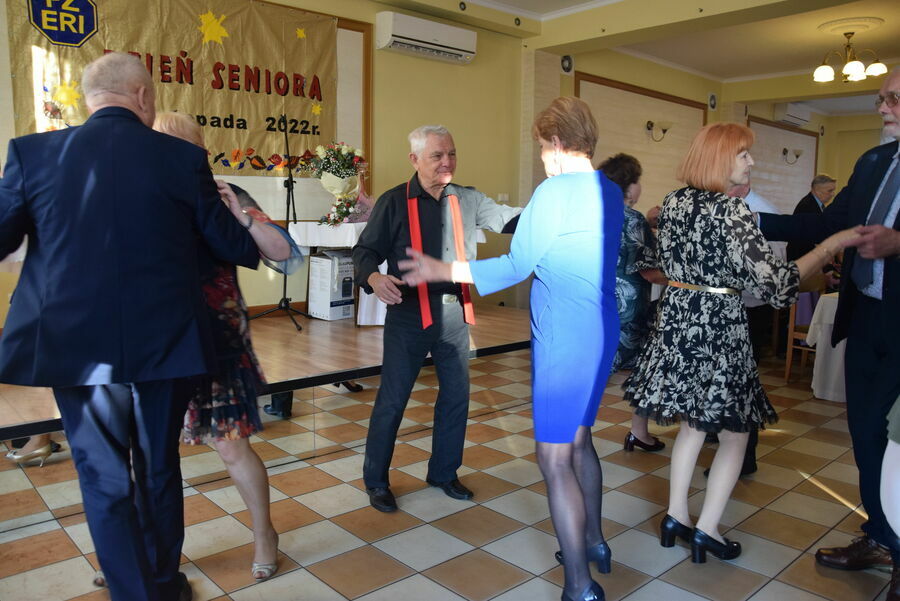 Seniorzy z PZERiI świętowali Dzień Seniora