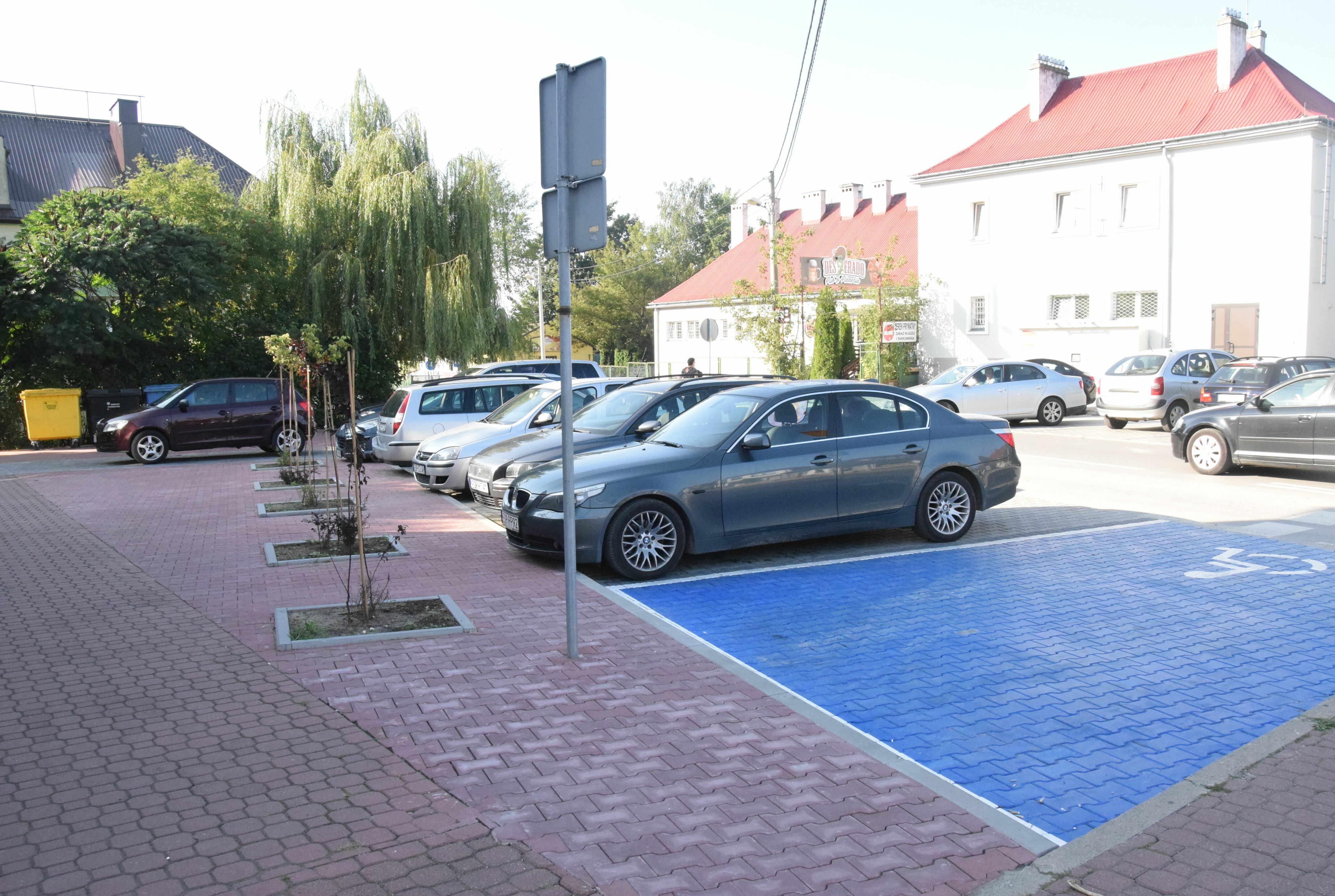 Parking przy ulicy Mickiewicza w Opocznie