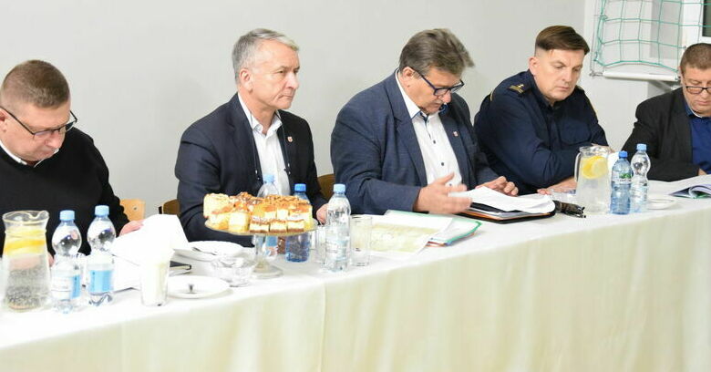 Konsultacje społeczne w sołectwach Modrzew, Modrzewek i Ziębów