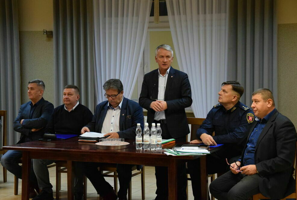 Konsultacje społeczne w sołectwach Antoniów i Kraśnica