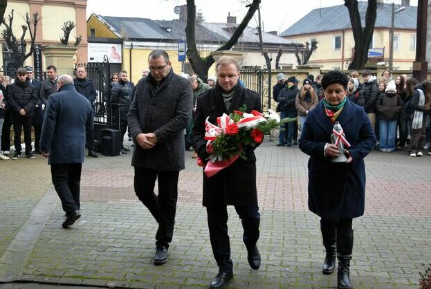 Uroczystości w Opocznie z okazji 42. rocznicy wprowadzenia stanu wojennego