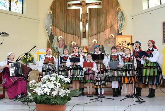 Zaproszenie na XXXI Festiwal Pieśni i Poezji Maryjnej