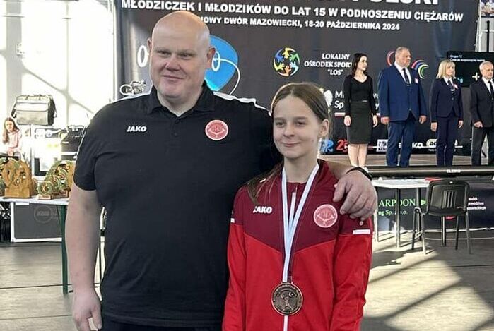 Maja Adamowicz na Mistrzostwach Polski Młodziczek i Młodzików do lat 15.