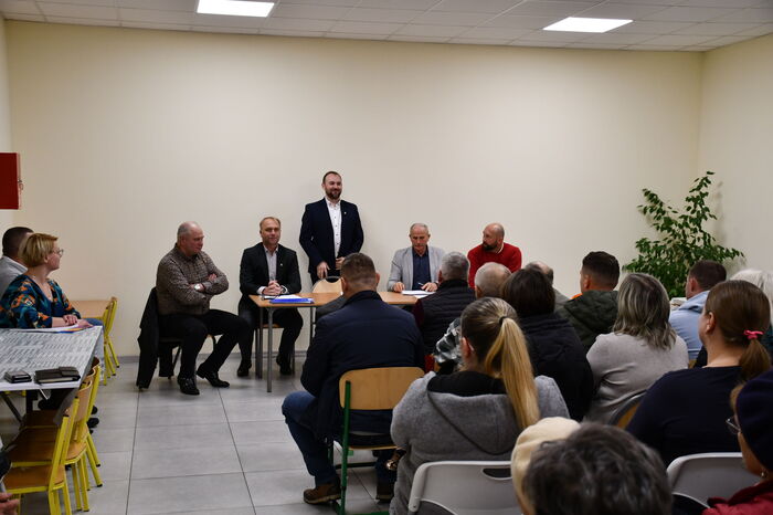 Burmistrz Opoczna spotkał się z mieszkańcami sołectw Wola Załężna, Międzybórz i Sobawiny