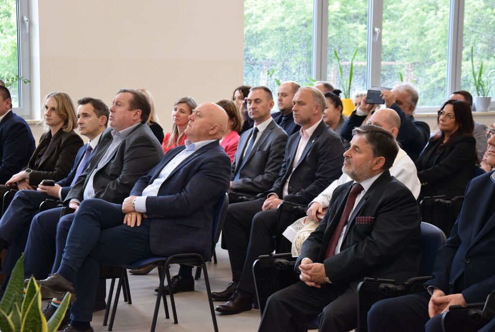 Nowoczesność spotyka tradycję – oficjalne otwarcie Branżowego Centrum Umiejętności Przemysłu Ceramicznego w Opocznie.
