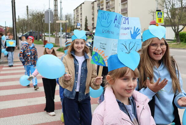 Obchody Światowego Dnia Świadomości Autyzmu w Szkole Podstawowej nr 3 w Opocznie