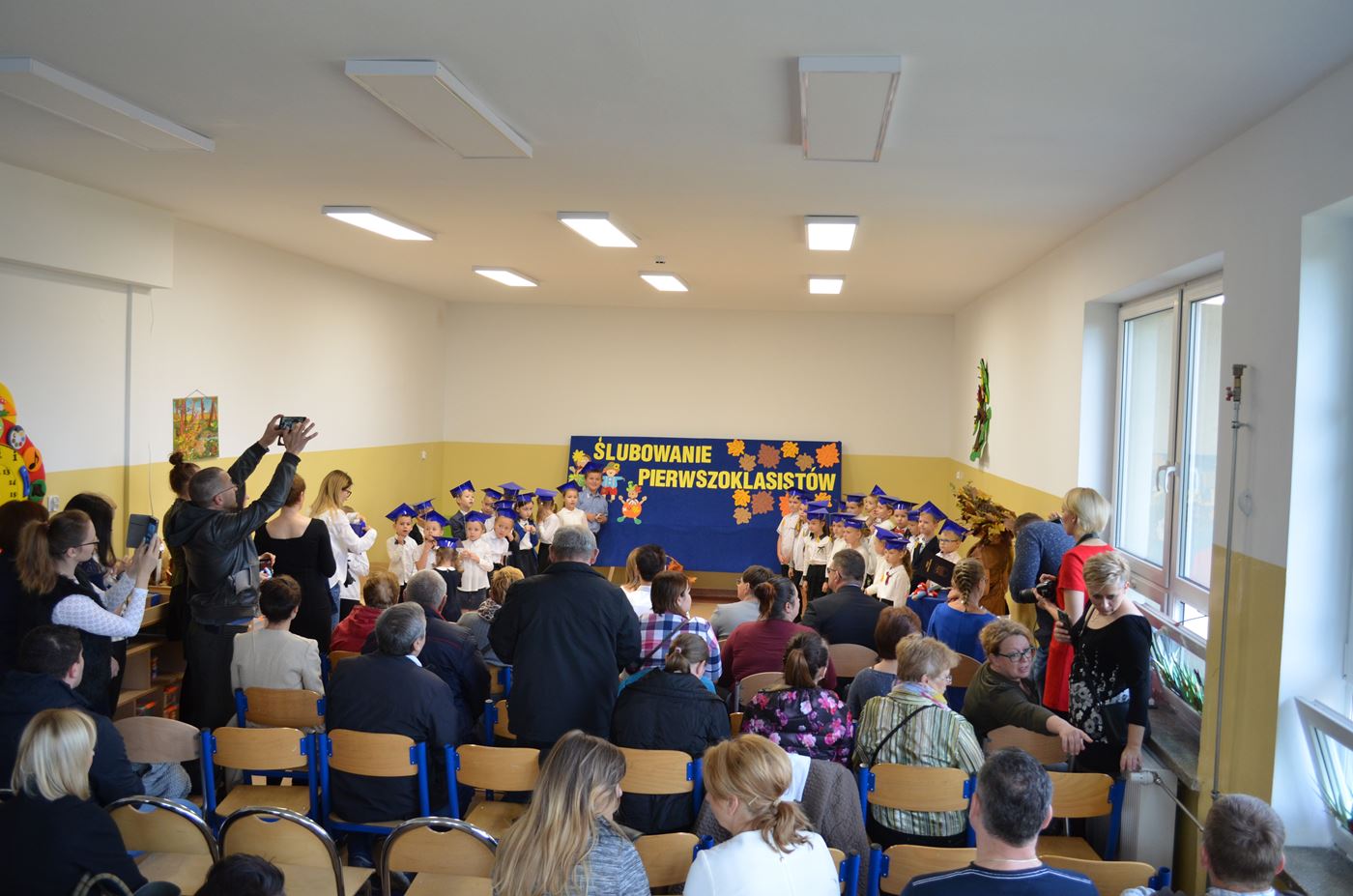 Ślubowanie pierwszoklasistów w Szkole Podstawowej nr 2 w Pajęcznie