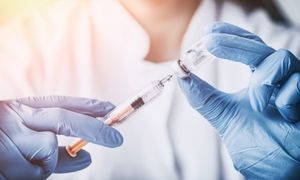 Szczepionka w strzykawce