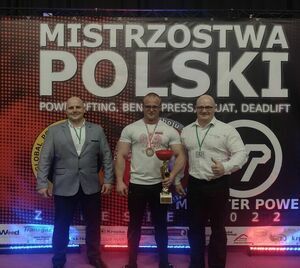 MISTRZOSTWA POLSKI W TRÓJBOJU SIŁOWYM