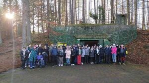 Edukacja historyczna w terenie – wizyta uczniów ZPE-T w Muzeum Zimnej Wojny w Podborsku z IPN