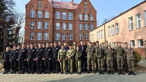 Funkcjonariusze Straży Granicznej z wizytą w Zespole Szkól w Kaliszu Pomorskim