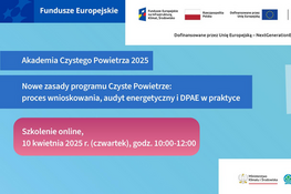 Opis alternatywny: Grafika reklamująca szkolenie "Akademia Czystego Powietrza 2025" o nowych zasadach programu. Zawiera logotypy sponsorów, datę 10 kwietnia 2025 i godzinę 10:00-12:00. Stylizacja na ilustrację biurową.