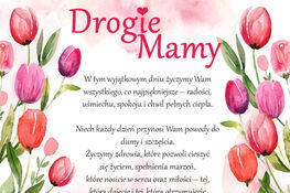 Kolorowa kartka z tulipanami i tekstem powitalnym skierowanym do mam, życzenia pełne radości, uśmiechu i miłości na wyjątkowy dzień, podkreślone delikatnym motywem kwiatowym w tle.